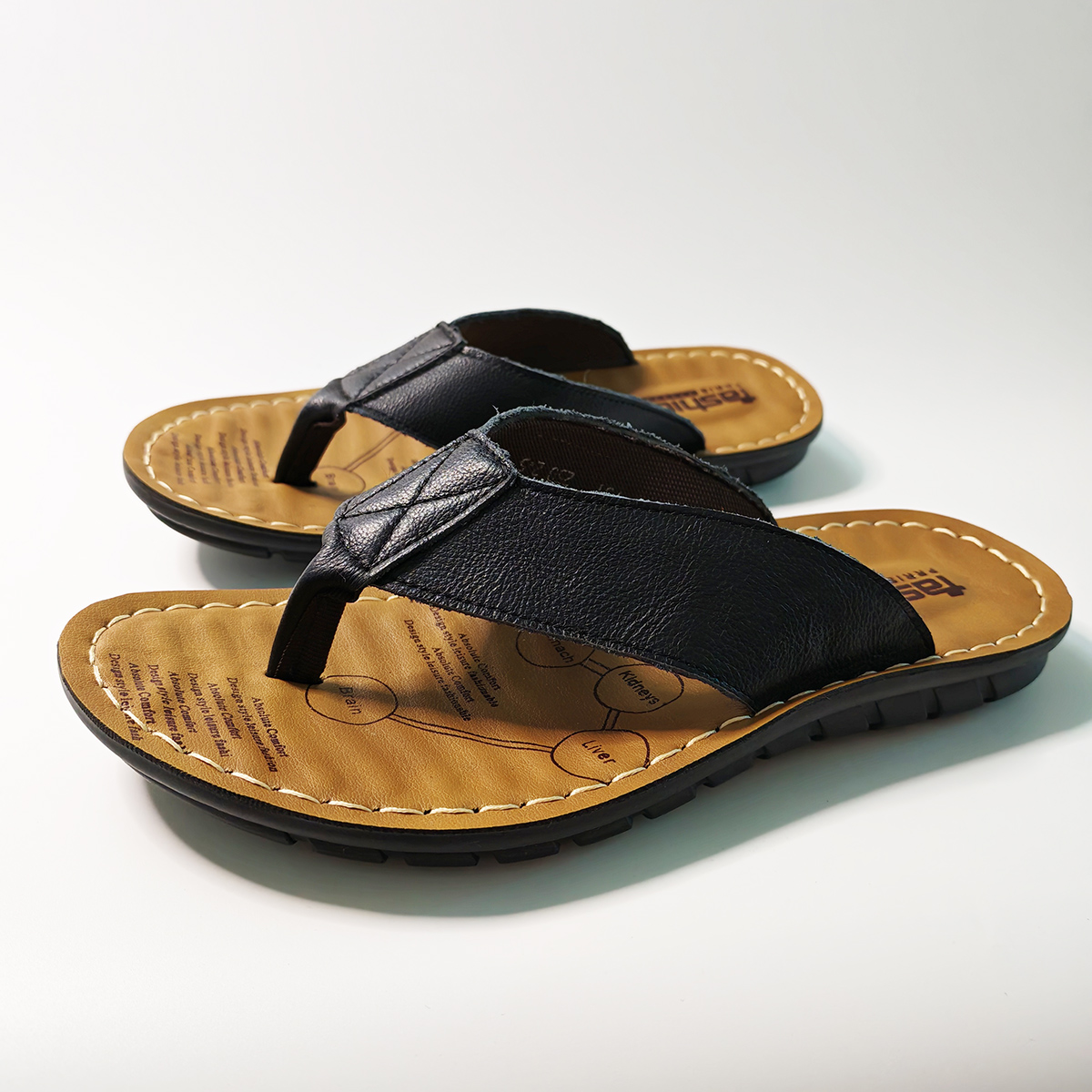 Men'S Accessories Leather - 夏の靴男性スリッパ本革メンズフリップフロップフラットメンズサンダルホリデーノンスリップブラックカーキ A673