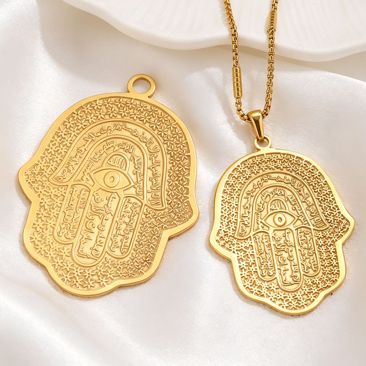 5個入り 18K PVDステンレス鋼 ハムサハンド 邪視除け - Men Accessories Evil Eye のレビューと価格