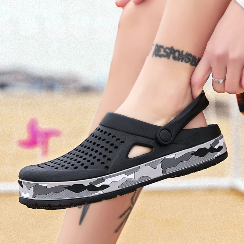 夏の男性の靴下駄スリッパ男性ガーデンフラットサンダルプラット - Men Accessories For Beach のレビューと価格